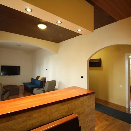 Center1 Villa *