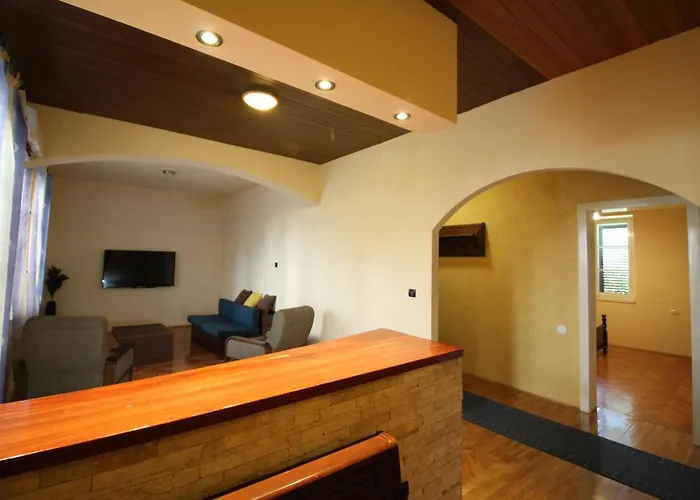 Center1 Villa *